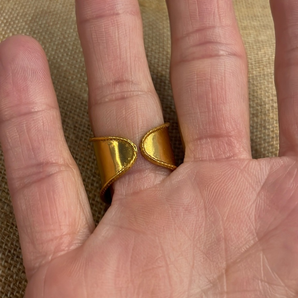 Julie Vos Monaco Statement Ring - Picture 6 of 7